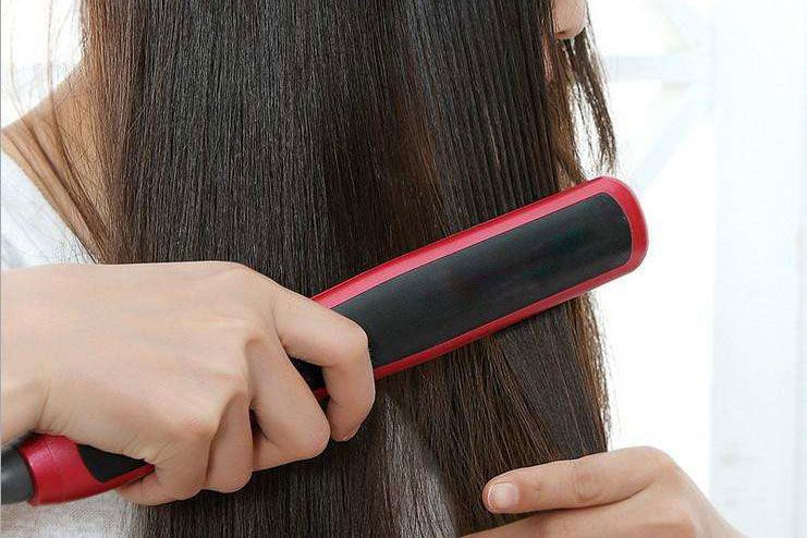 深圳卷直發(fā)器PCBA設計